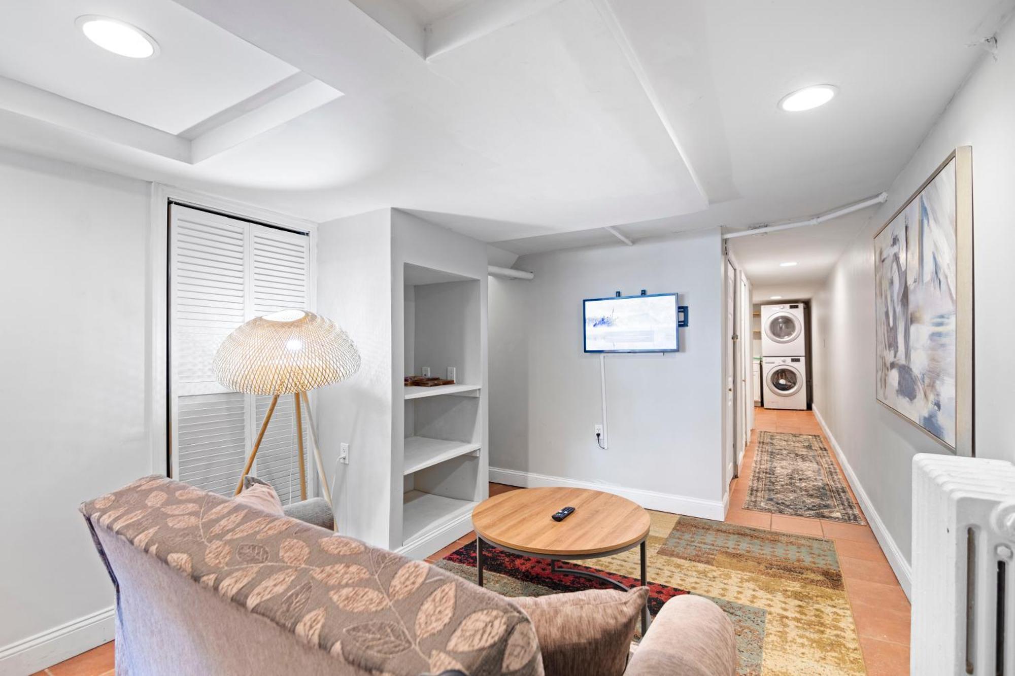 Columbia Heights Townhouse