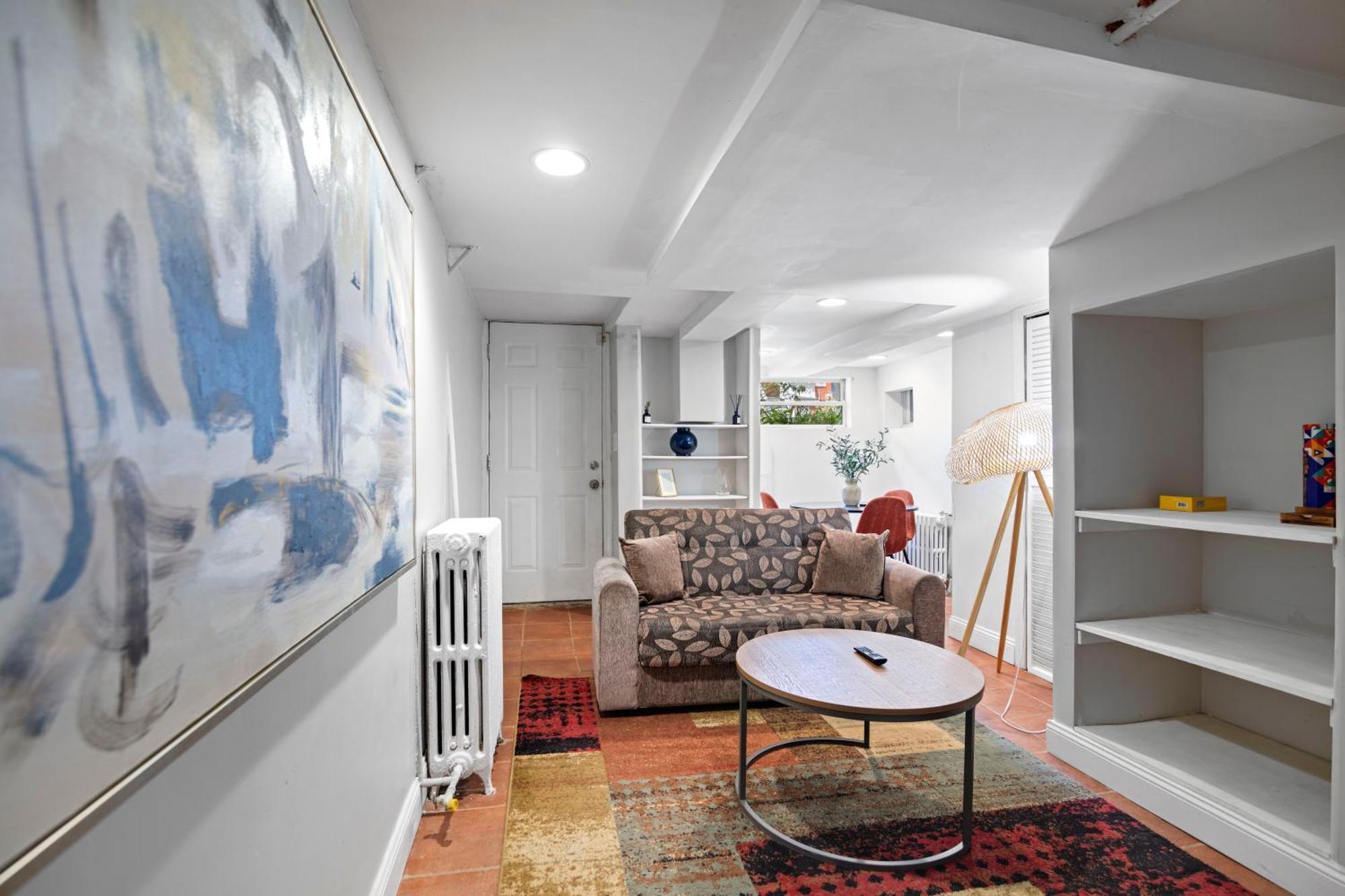 Bed & Breakfast Columbia Heights Townhouse