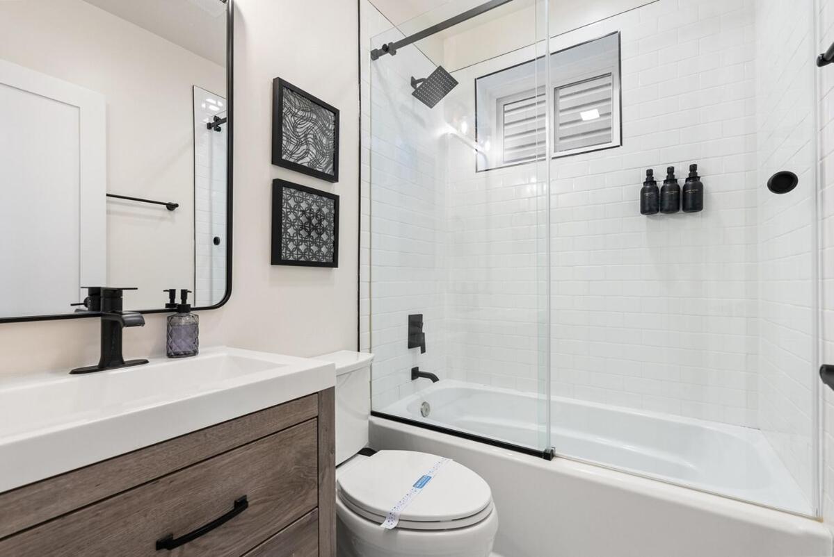 Modern Dc - 3 Bedroom With Parking