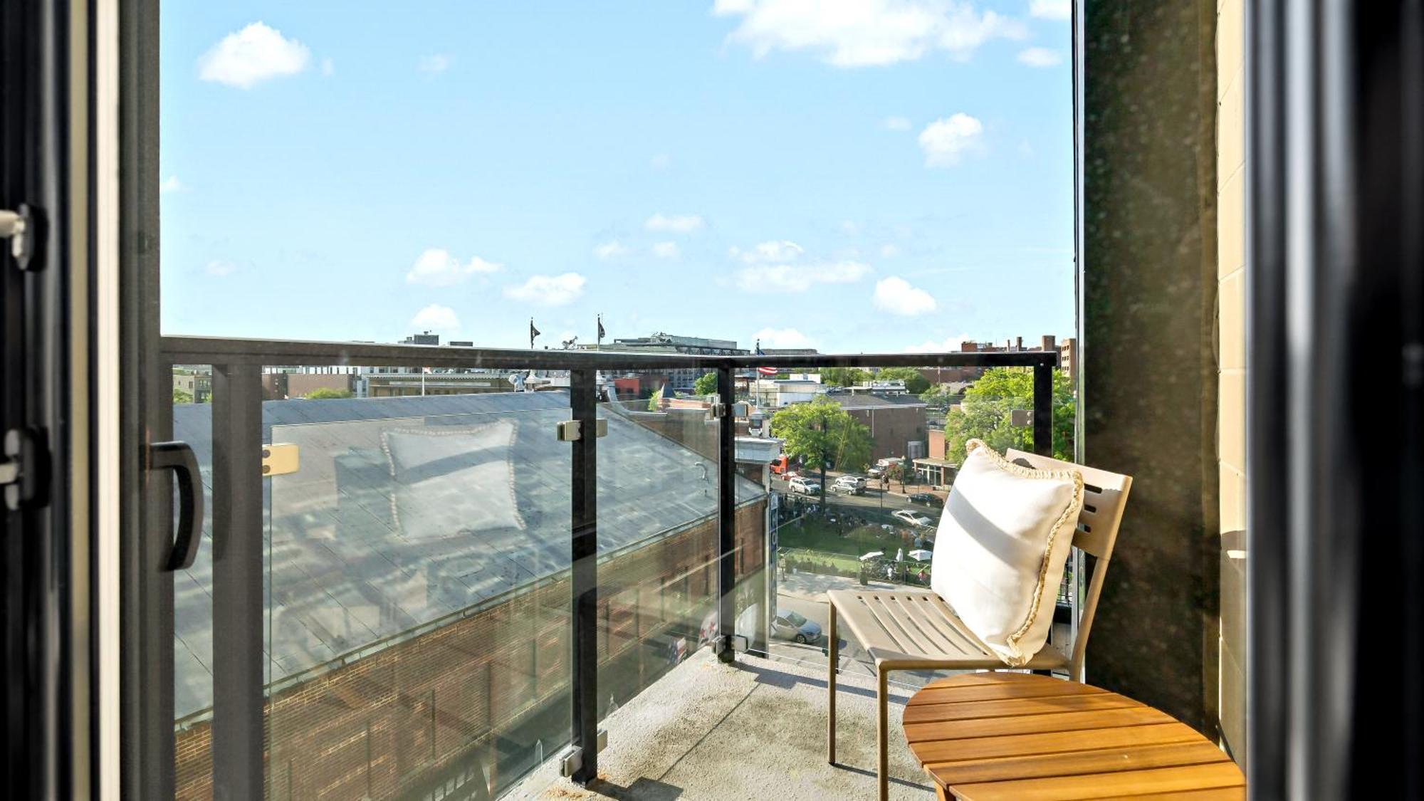 Pure Voyage Shaw Aparthotel Washington