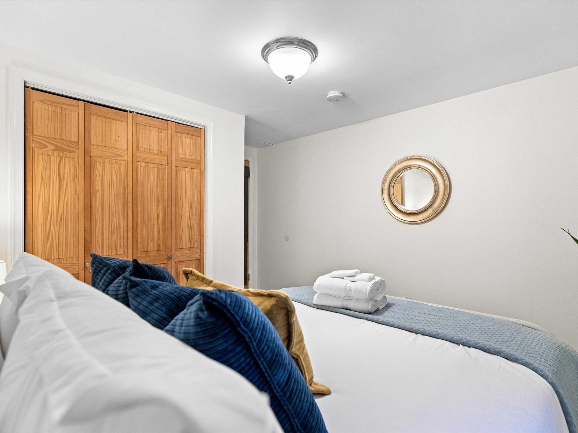 Ideally Located Urban Oasis Free Parking Apartment Washington