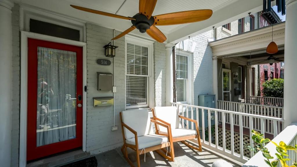 Apartment Historic Capitol Hill Townhouse