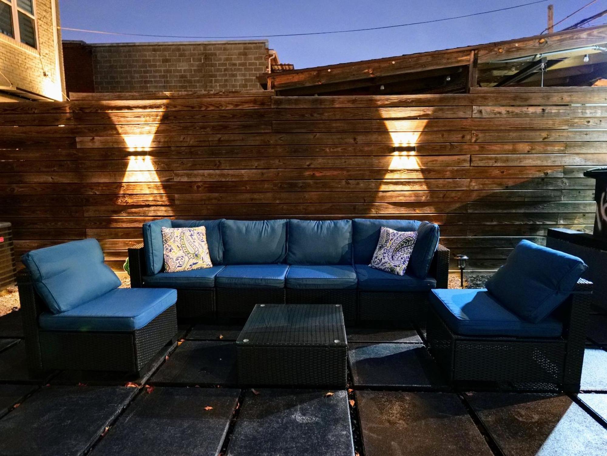 Modern, Chic, 3bd, Metro Accessible And Free Parking Holiday home *