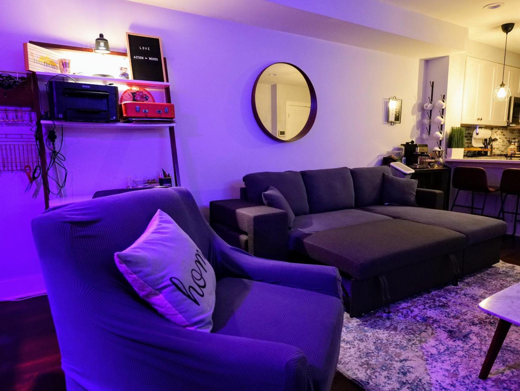 Modern, Chic, 3bd, Metro Accessible And Free Parking *