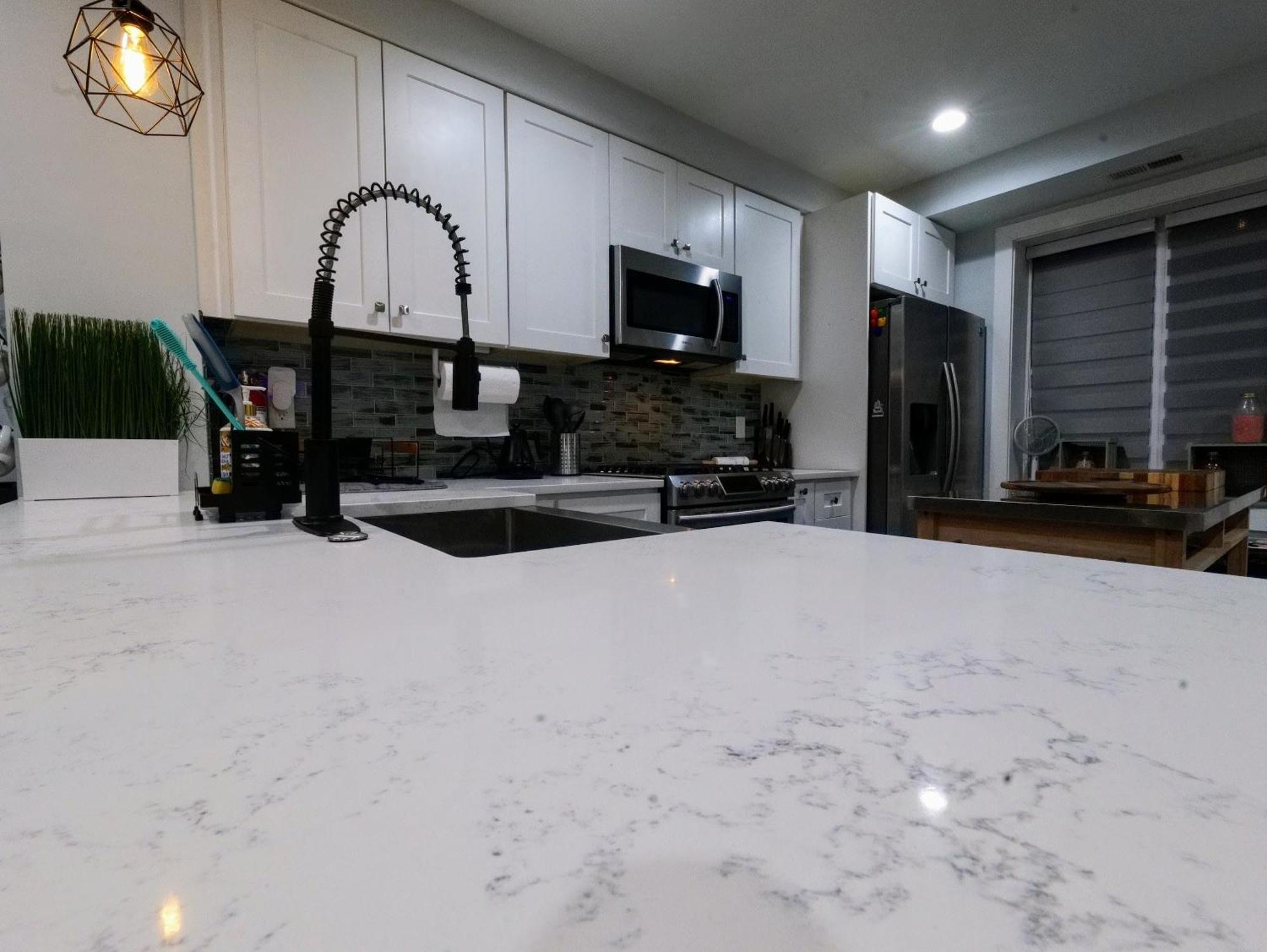 Modern, Chic, 3bd, Metro Accessible And Free Parking * Washington