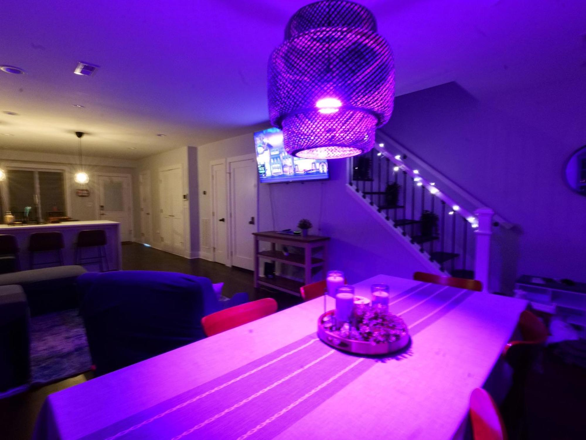 Holiday home Modern, Chic, 3bd, Metro Accessible And Free Parking Washington