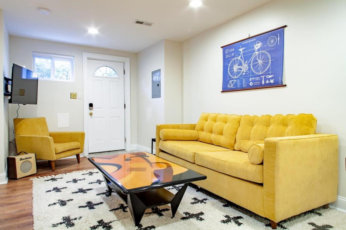 Cozy In Cohi Dc * Washington