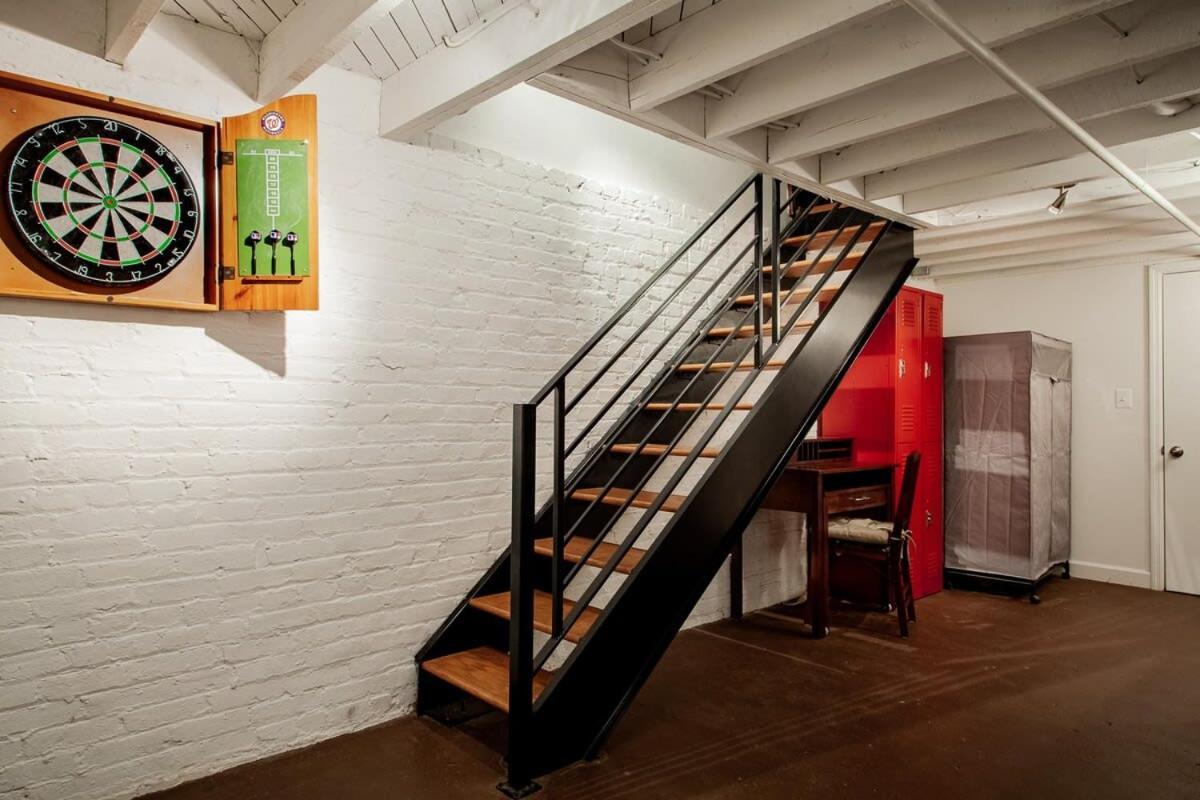 The E St Retreat Lovely 3-br Nestled Between H St & Eastern Market *