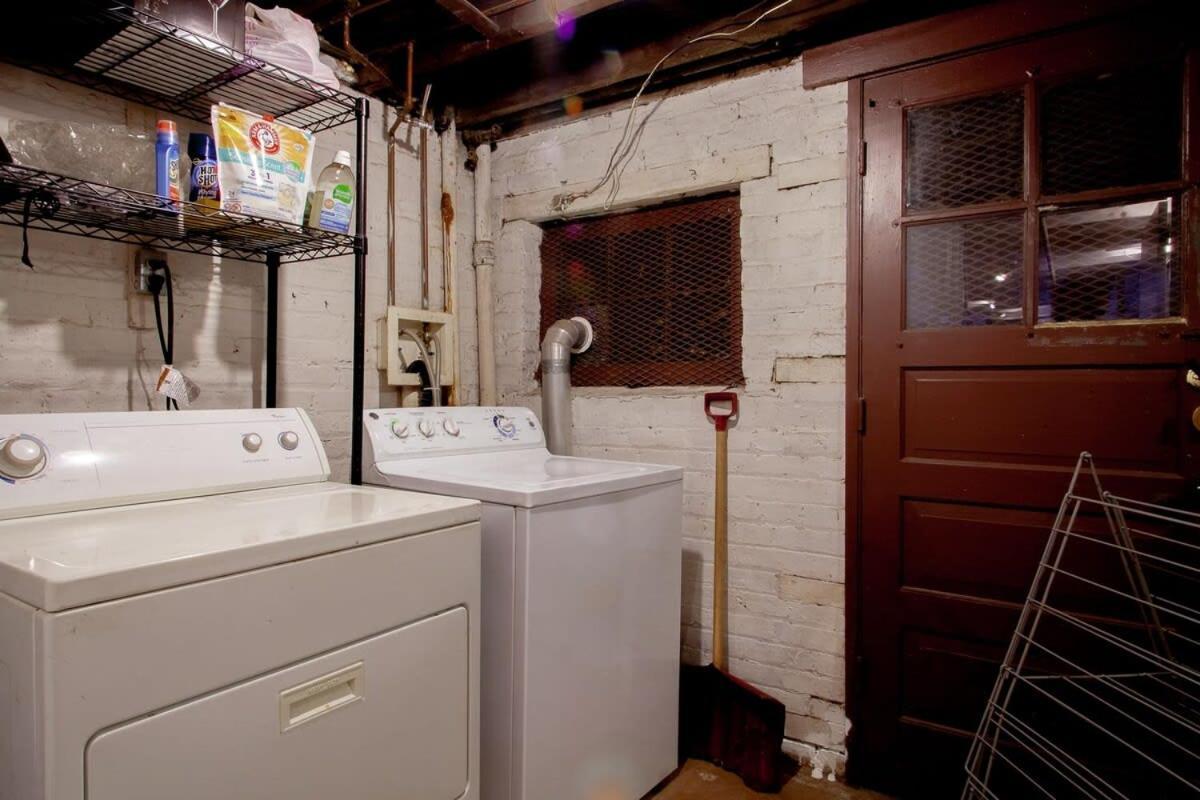 Holiday home The E St Retreat Lovely 3-br Nestled Between H St & Eastern Market Washington