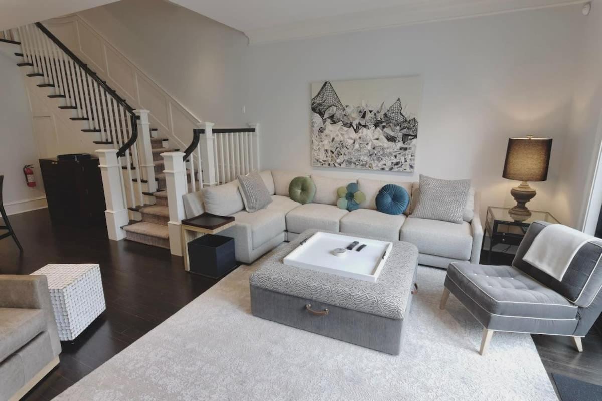 Luxurious Mansion In Logan Circle Private Parking Washington