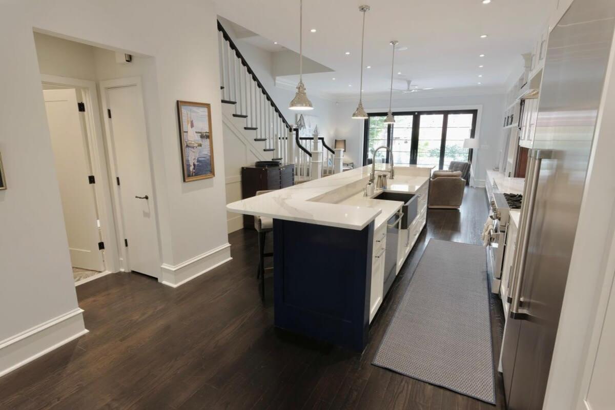 Apartment Luxurious Mansion In Logan Circle Private Parking
