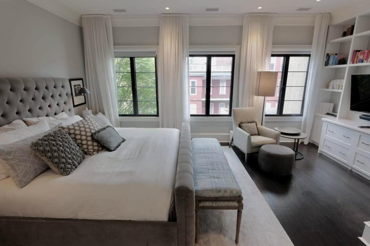 Luxurious Mansion In Logan Circle Private Parking Washington