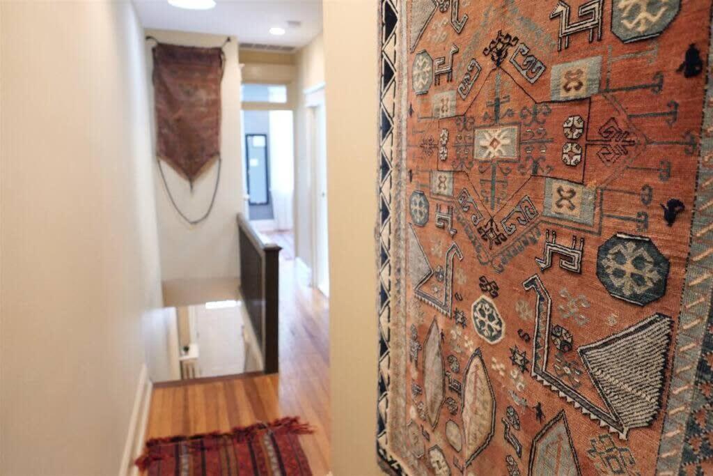 Historic Treasure Adams Morgan House Holiday home Washington