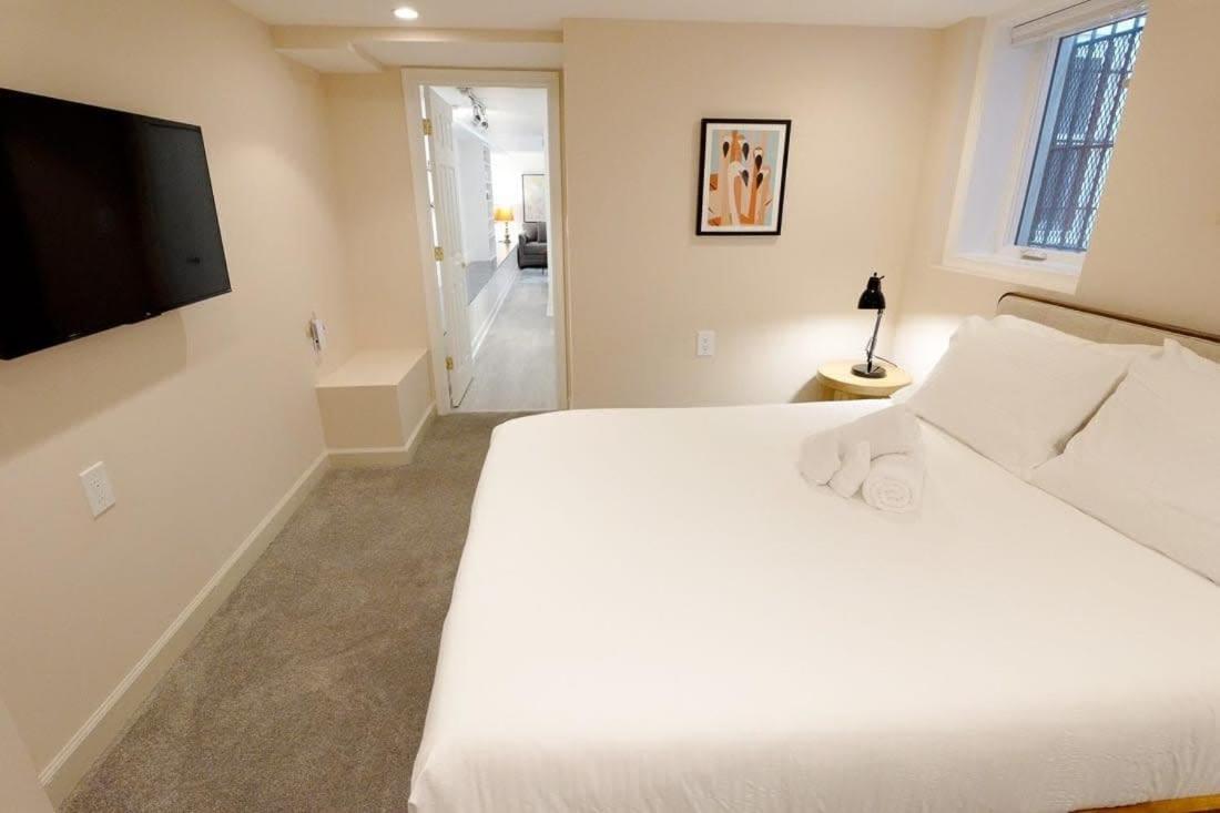 Modern In The Heart Of Logan Circle Washington