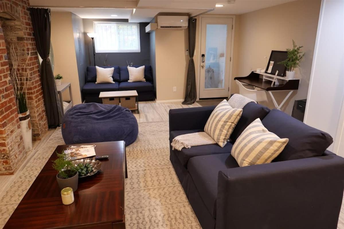 Exclusive In Shaw Apartment *