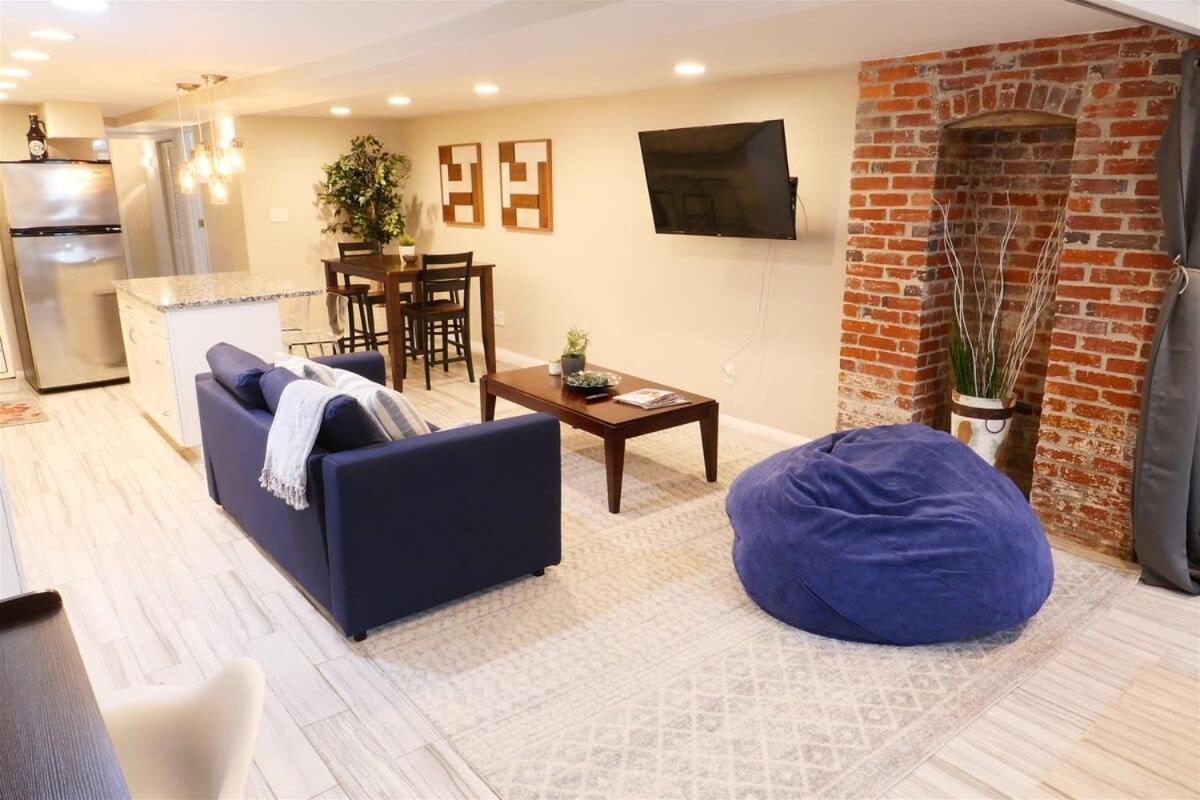Exclusive In Shaw Washington