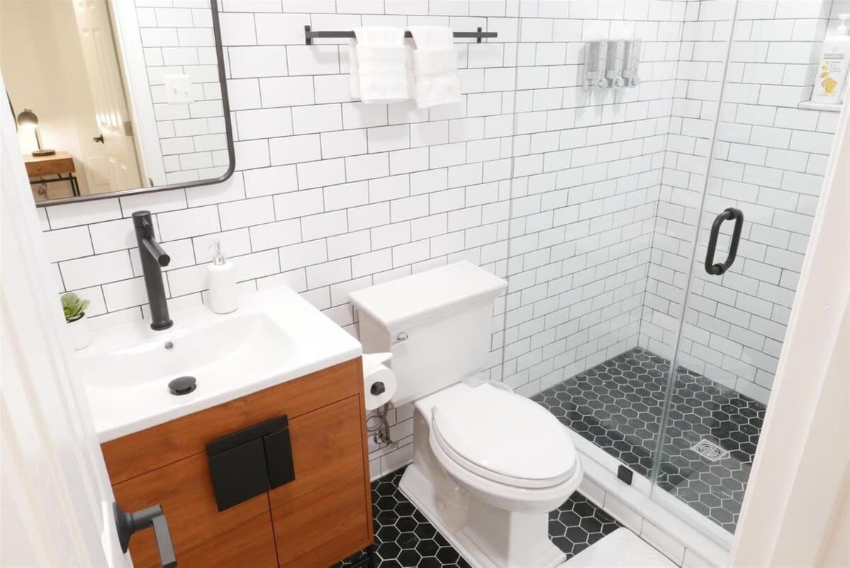 On Dcs Doorstep Family Friendly 2 Bed Cap Hill - Permit Apartment *