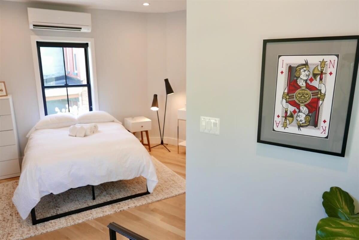 The Chic Carriage House In Shaw Sleeps 2 Holiday home