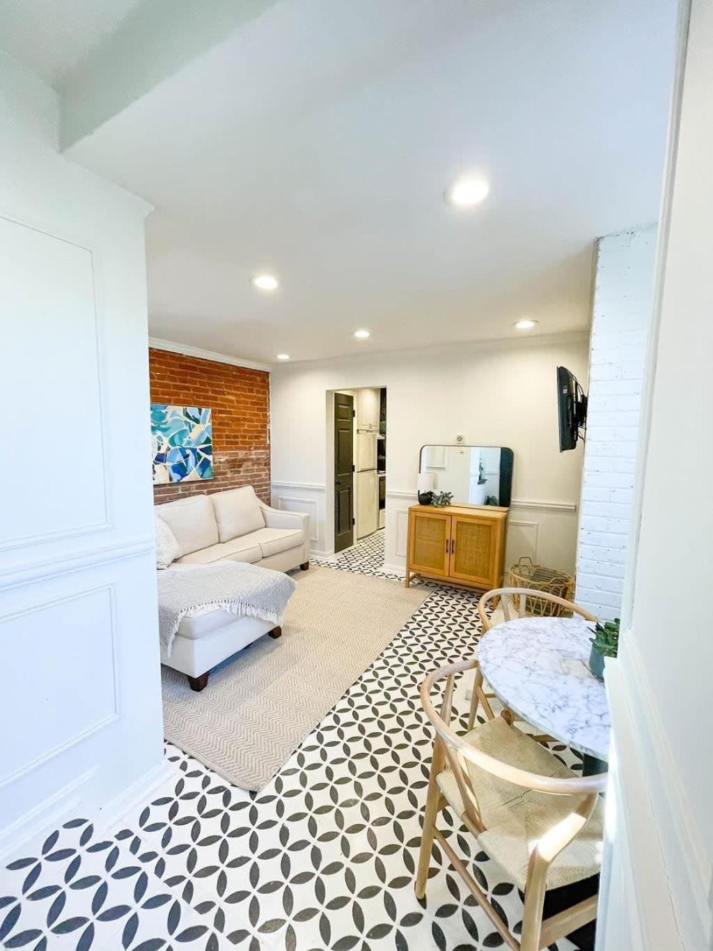 Charming And Historic In Capitol Hill