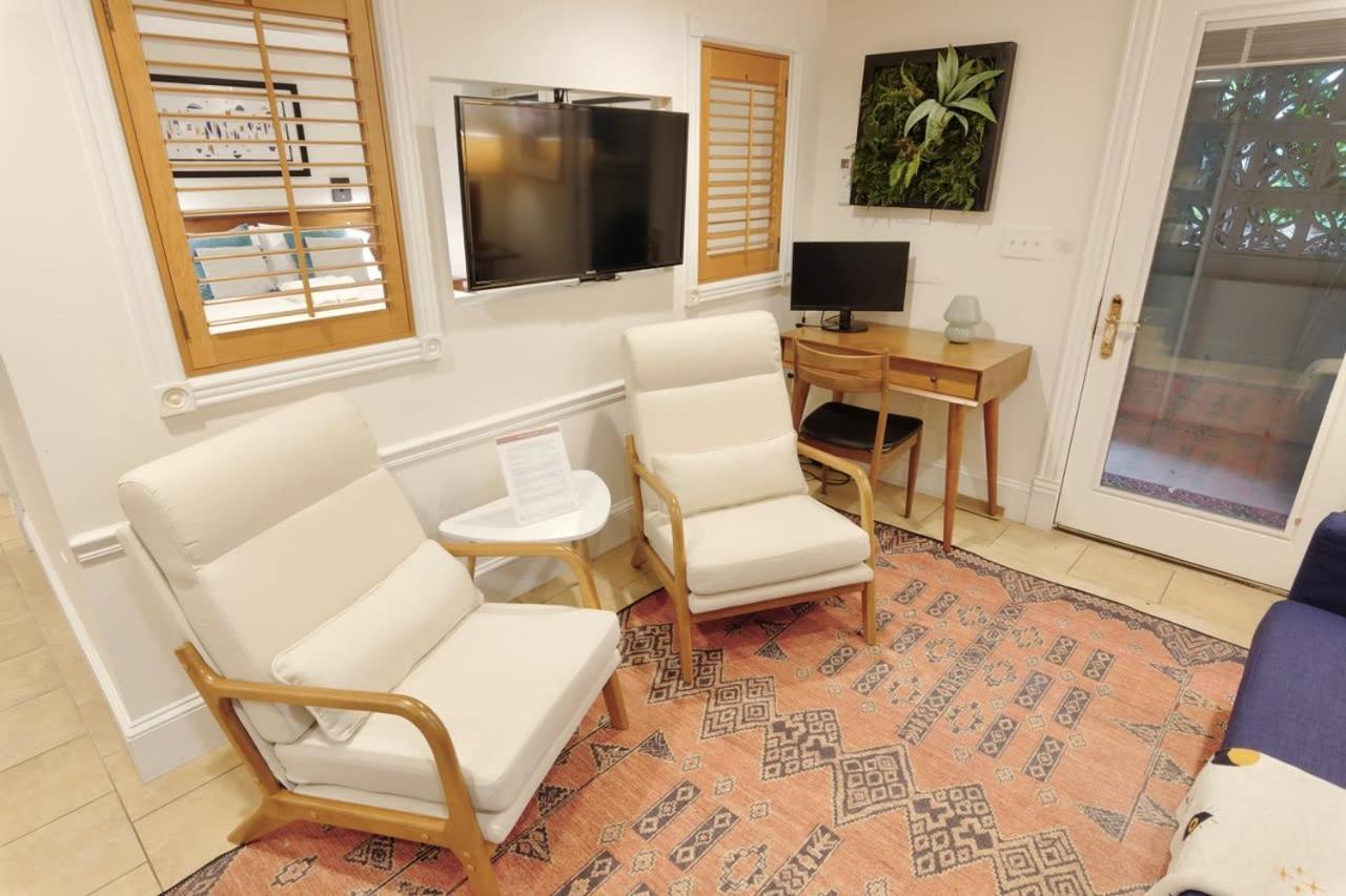 Capitol Hill Delight With Patio * Washington