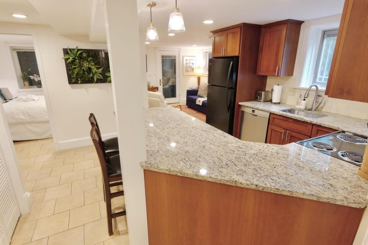 Apartment Capitol Hill Delight With Patio *