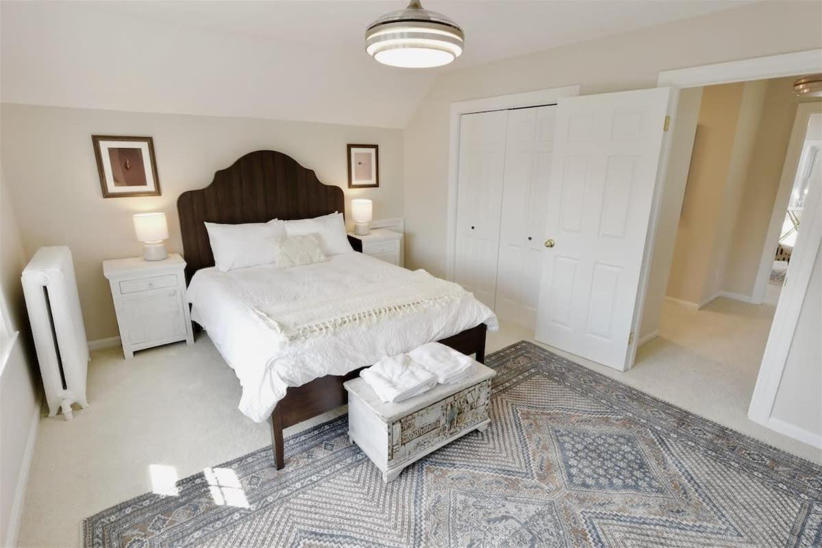 New In The Clouds Easy Downtown Access W Parking Washington