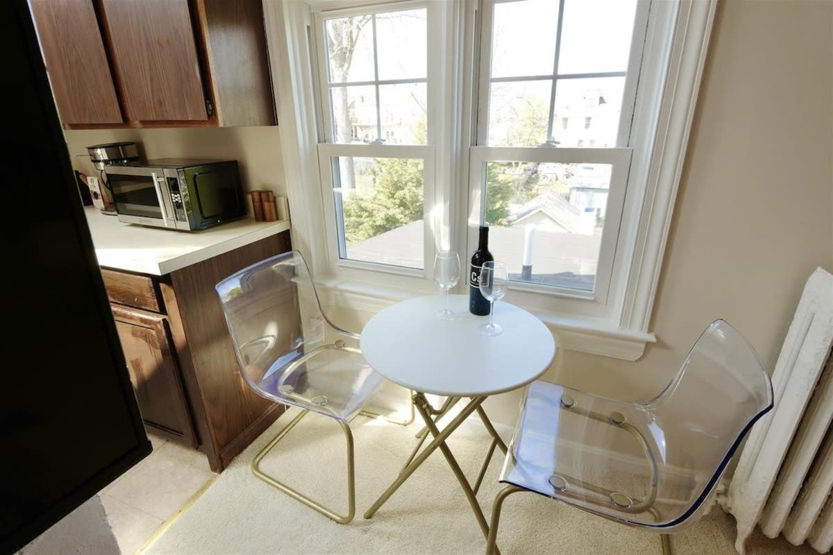 New In The Clouds Easy Downtown Access W Parking * Washington