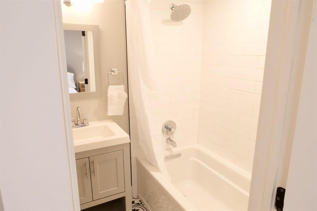 Apartment Of Brookland Family Friendly W Private Parking Washington