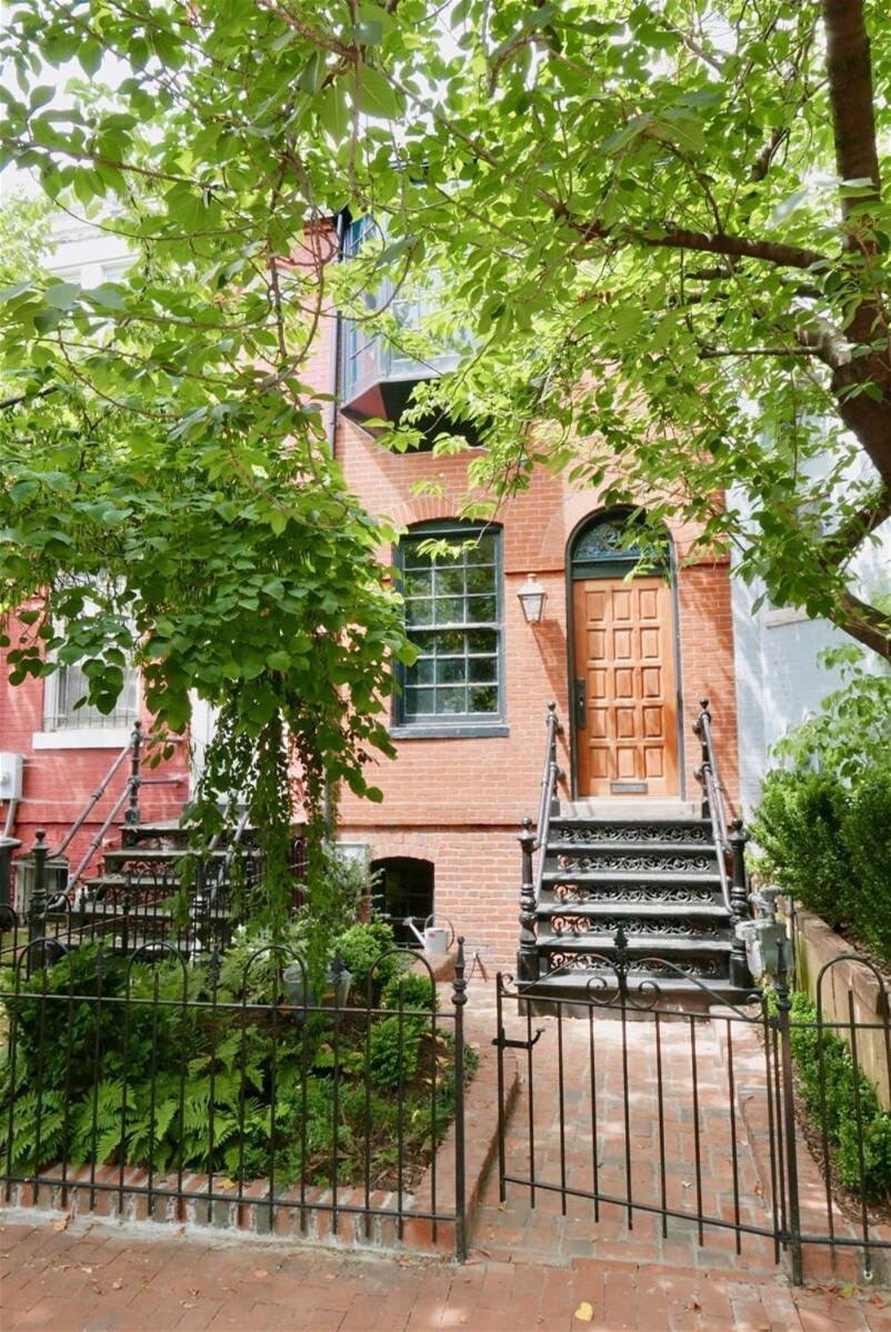 Apartment Amazing Location - Close To Union Station *