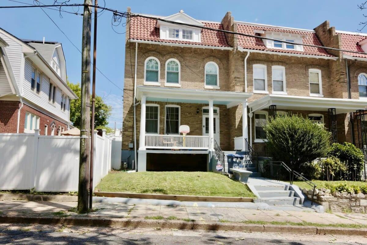 Apartment 16th St Heights Family Haven *
