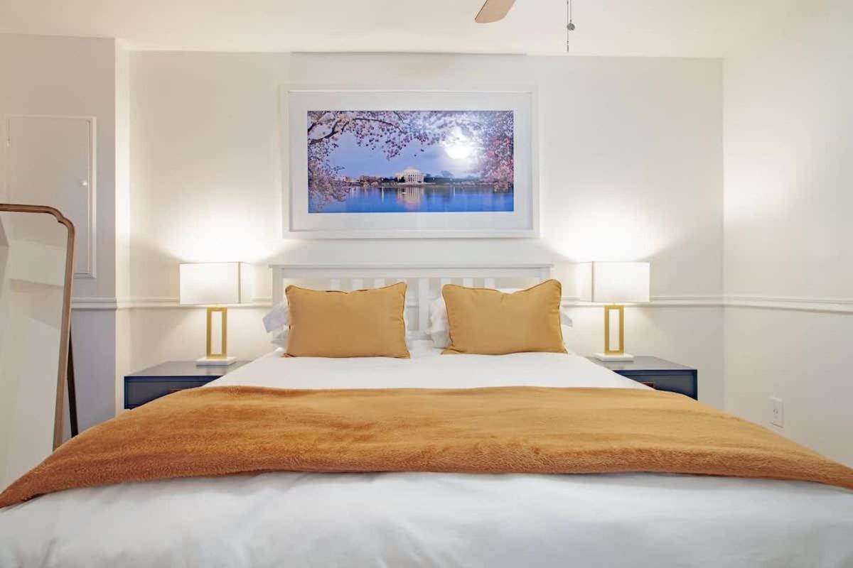 Fancy 1-br In Location Parking Available * Washington
