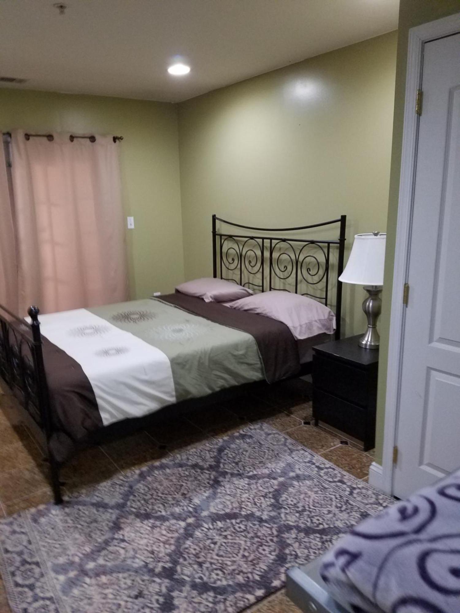 Spacious And Private 3br, 3ba With Free Parking Near Downtown Dc Aparthotel *