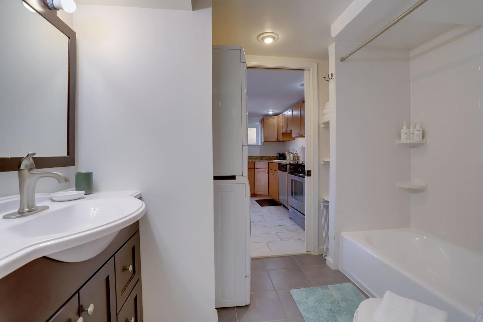 Sojourn 1 Bedroom Garden Level Sleeps 2 Apartment *