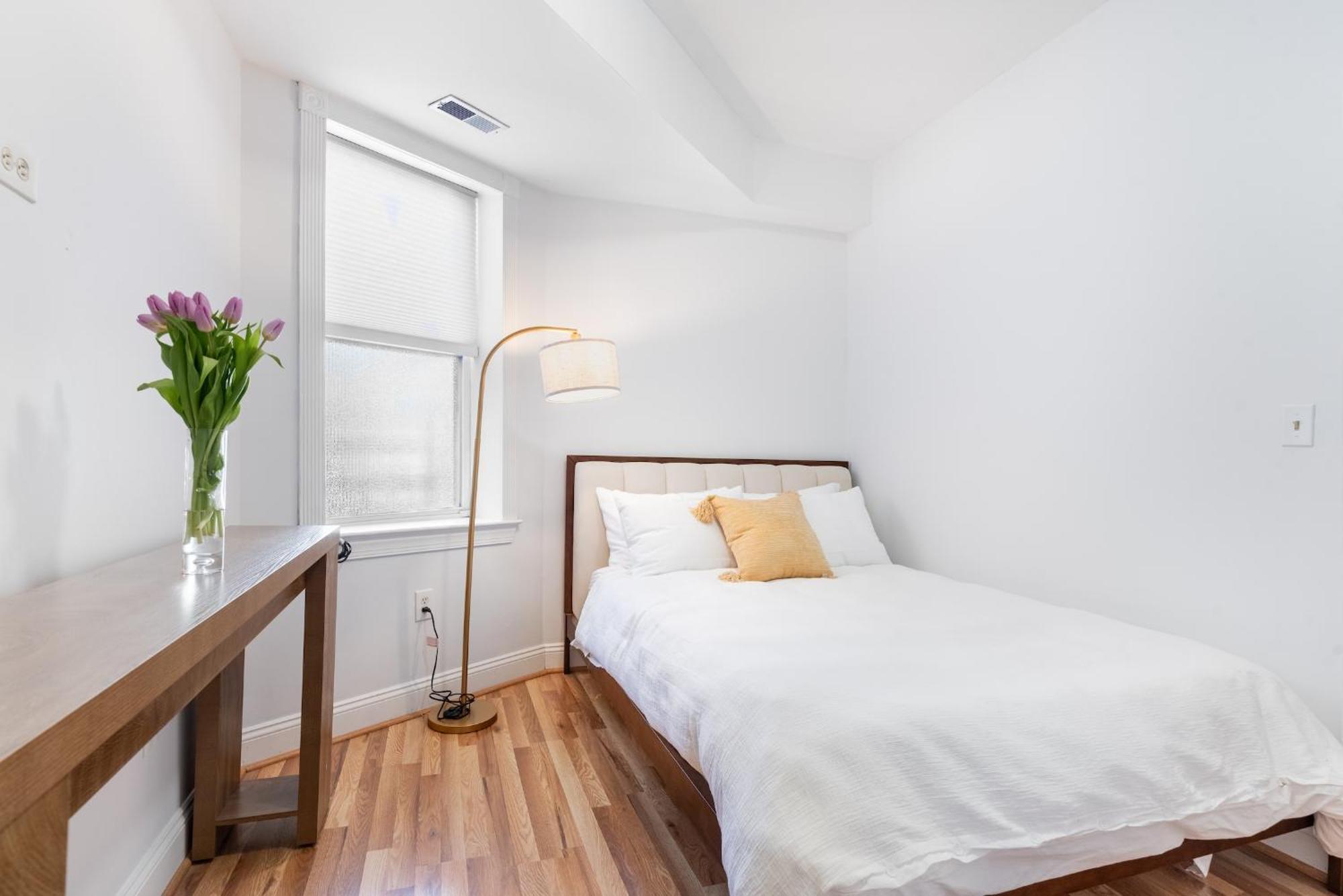Spacious 4br Dc Townhouse With Jacuzzi & Parking * Washington