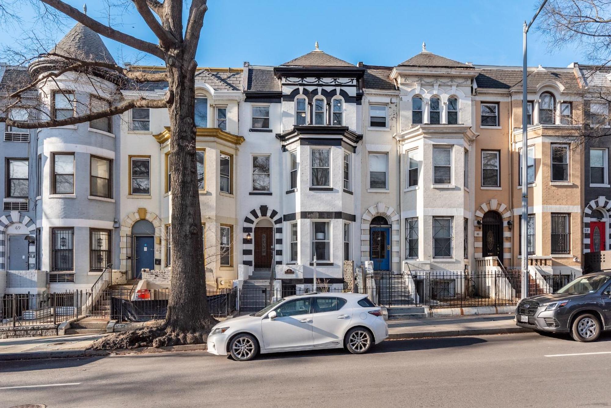 Spacious 4br Dc Townhouse With Jacuzzi & Parking * Washington