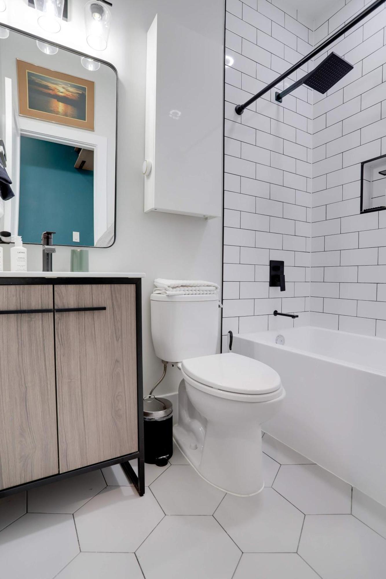 Sojourn In Nw Dc 2 Blocks To Shaw Metro Apartment *