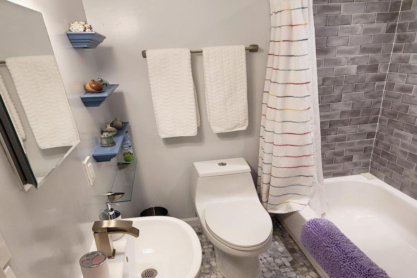 Apartment 14th 99 Walk Score 3 Mins To Metro Rail Washington