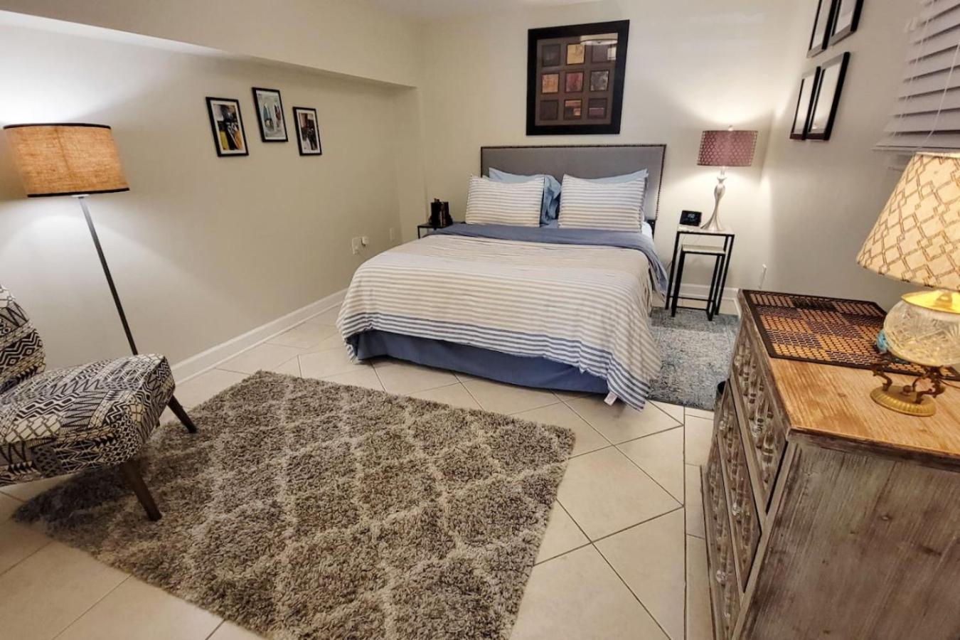 Apartment 14th 99 Walk Score 3 Mins To Metro Rail Washington