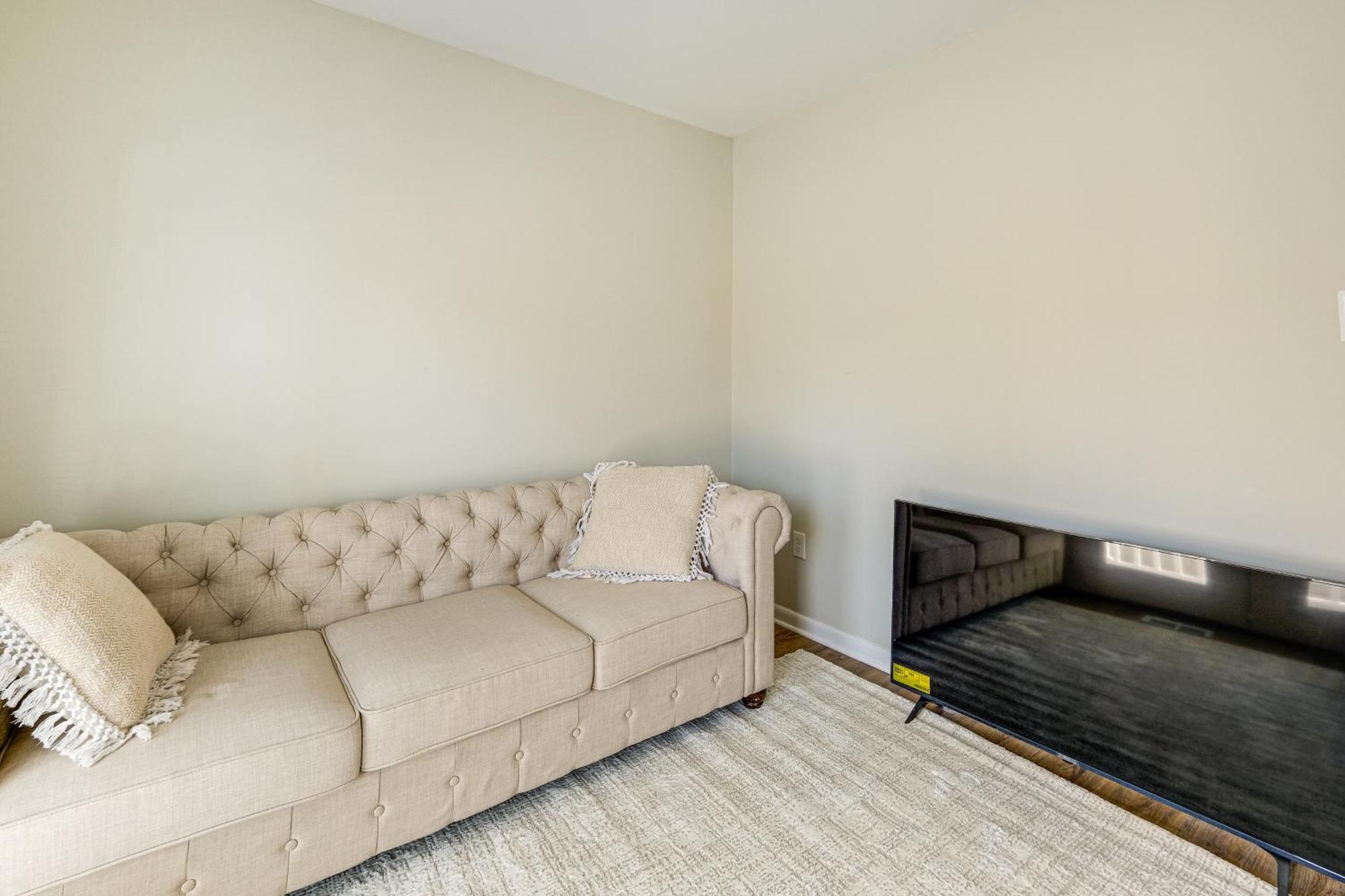 5 Mi To Smithsonian Museum Pet-friendly In Dc * Washington