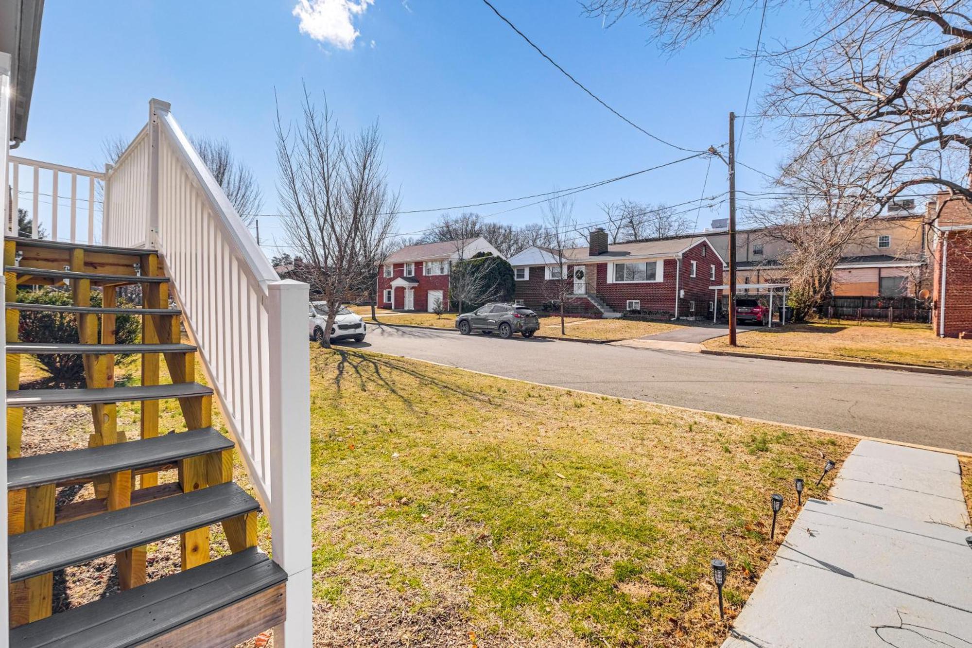 Apartment 5 Mi To Smithsonian Museum Pet-friendly In Dc *
