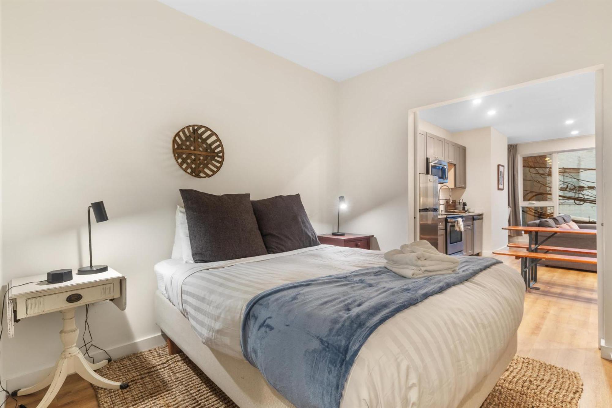Apartment 1-br Getaway In The Heart Of Adams Morgan Washington
