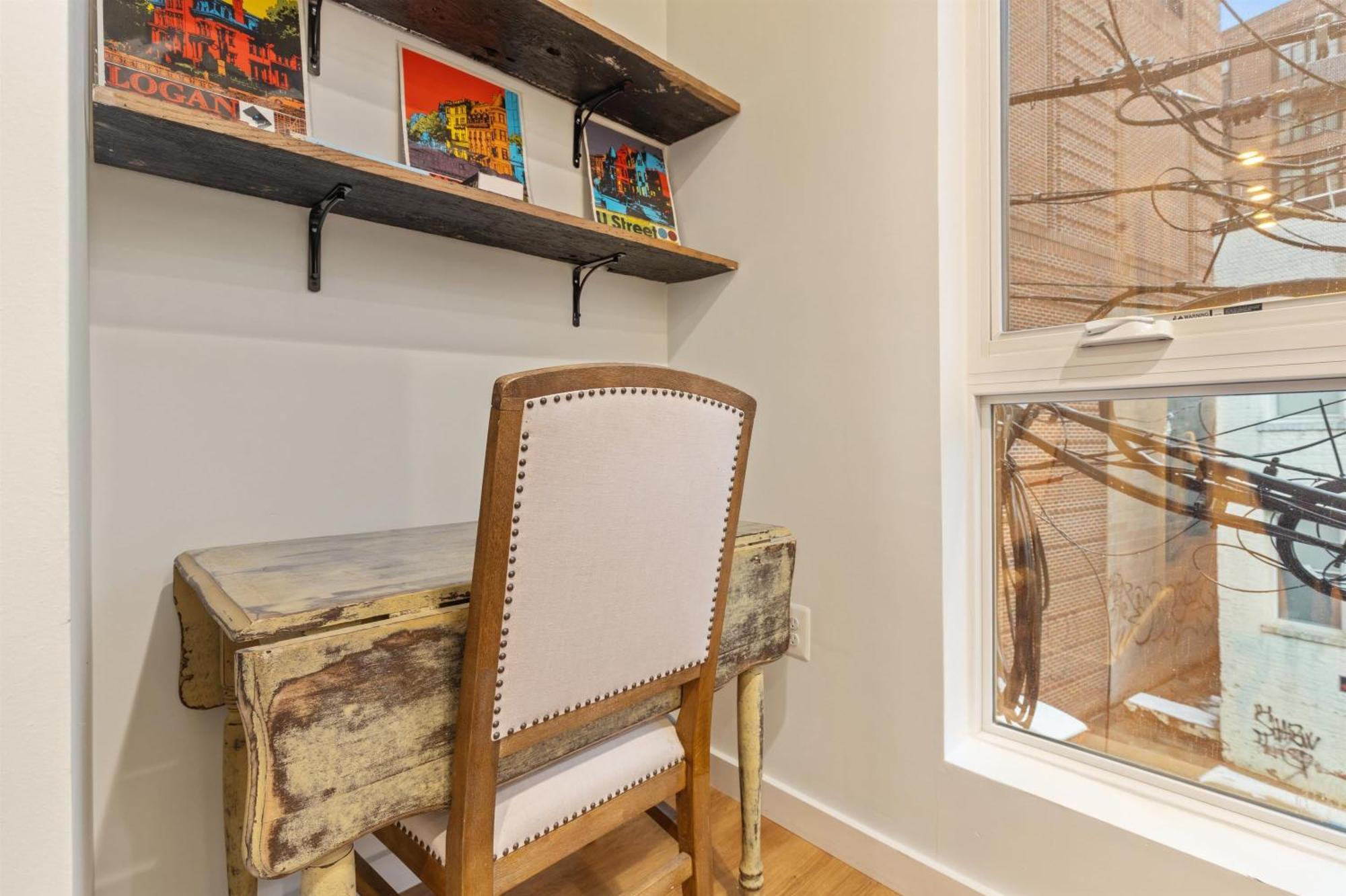 Apartment 1-br Getaway In The Heart Of Adams Morgan Washington
