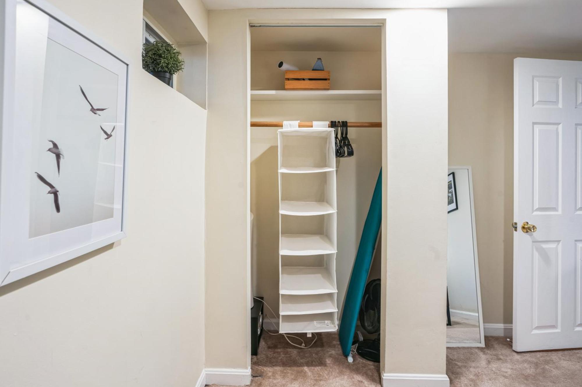 Apartment 1br Queen W Secure Parking And Fiberoptics Washington