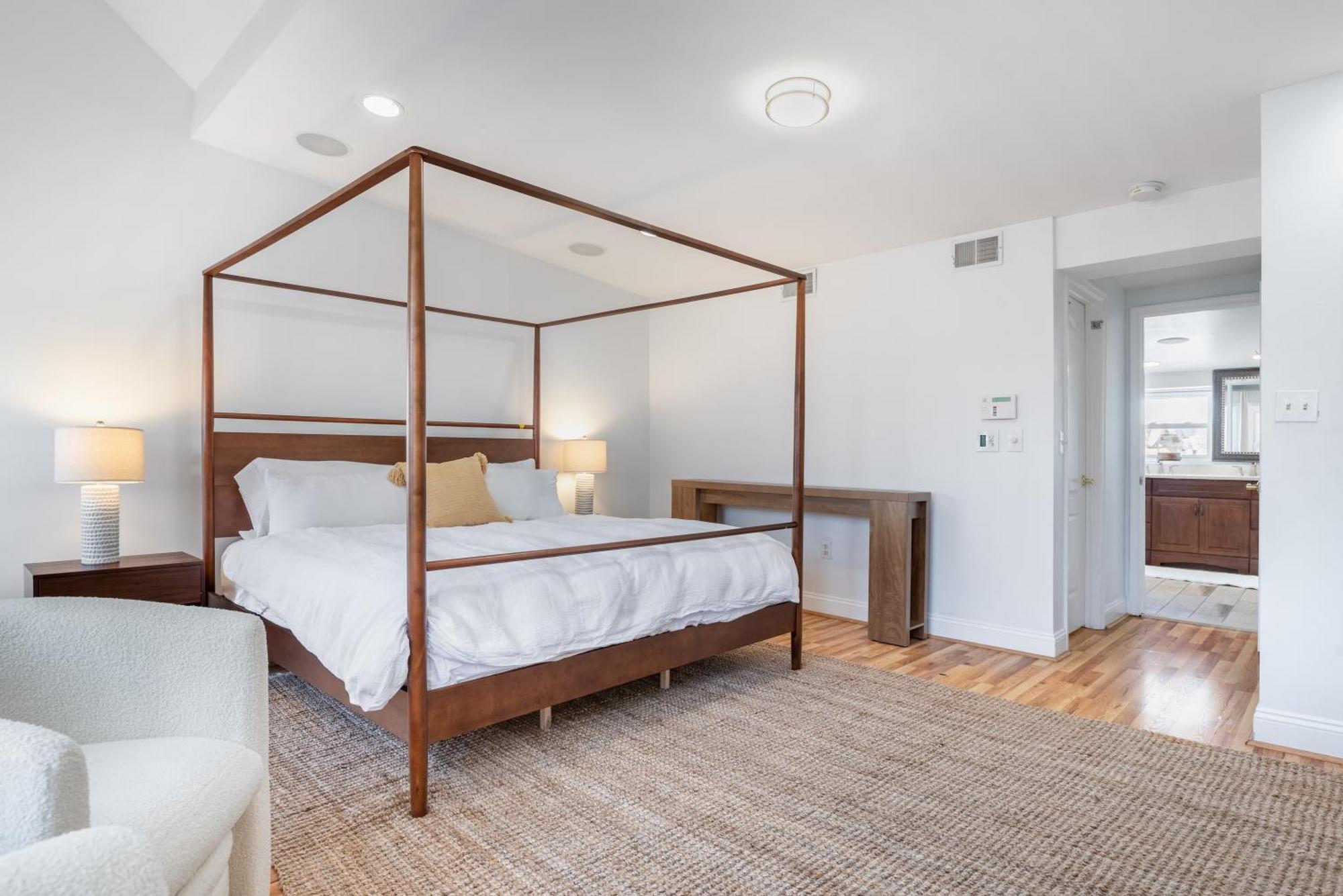 Apartment Spacious 4br Dc Townhouse With Jacuzzi & Parking Washington