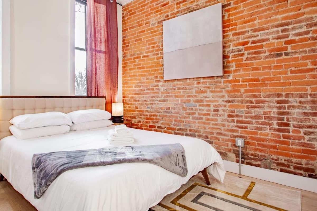 Holiday home Barracks Row & Eastern Market Oasis Transit-friendly *