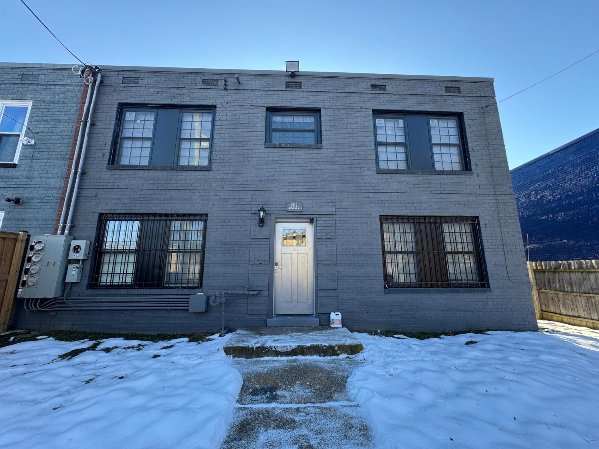 Updated Great Value 2-bedroom In Dc