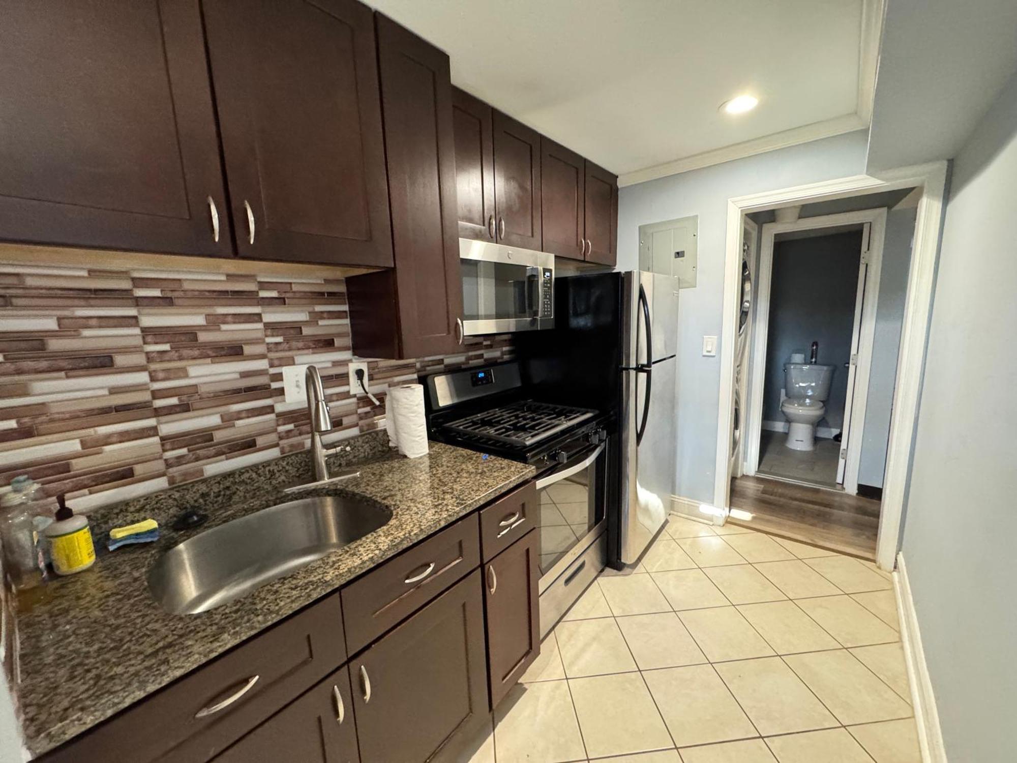 Cozy 2br Near Downtown Dc