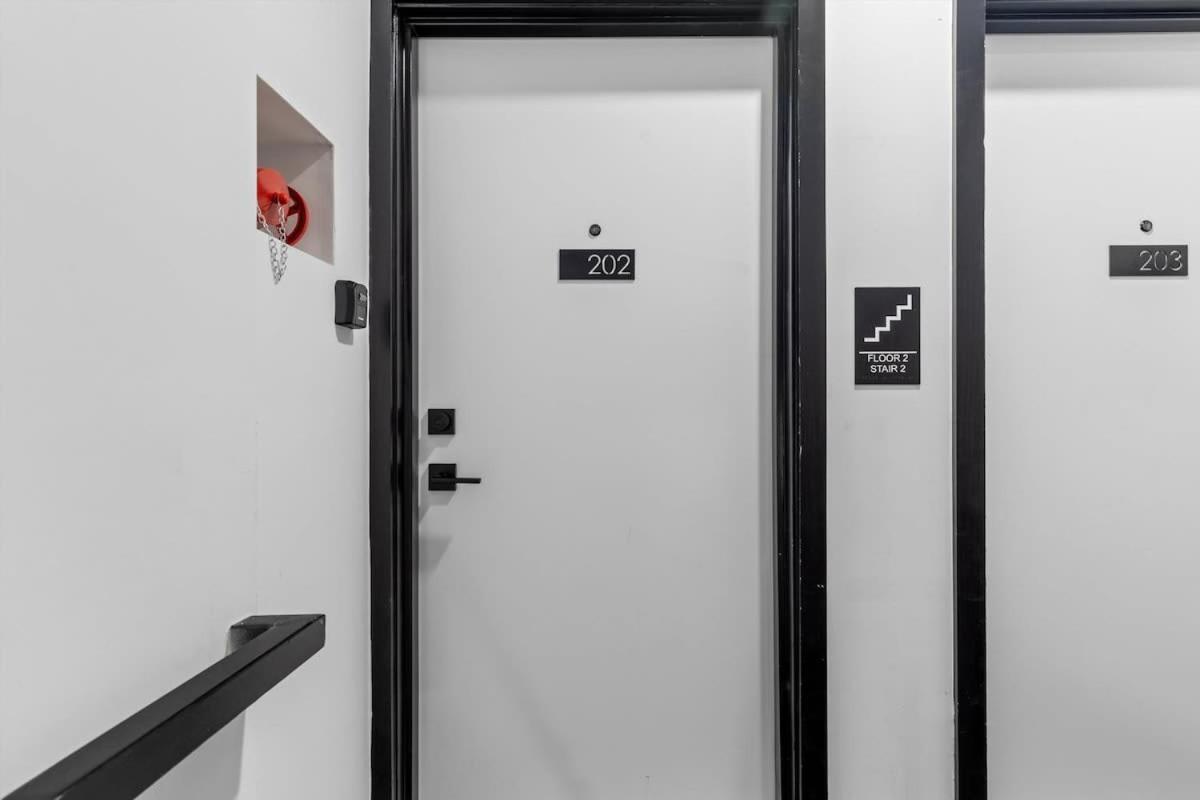 Apartment Noma Convenience 2-br Near Metro Union Market *
