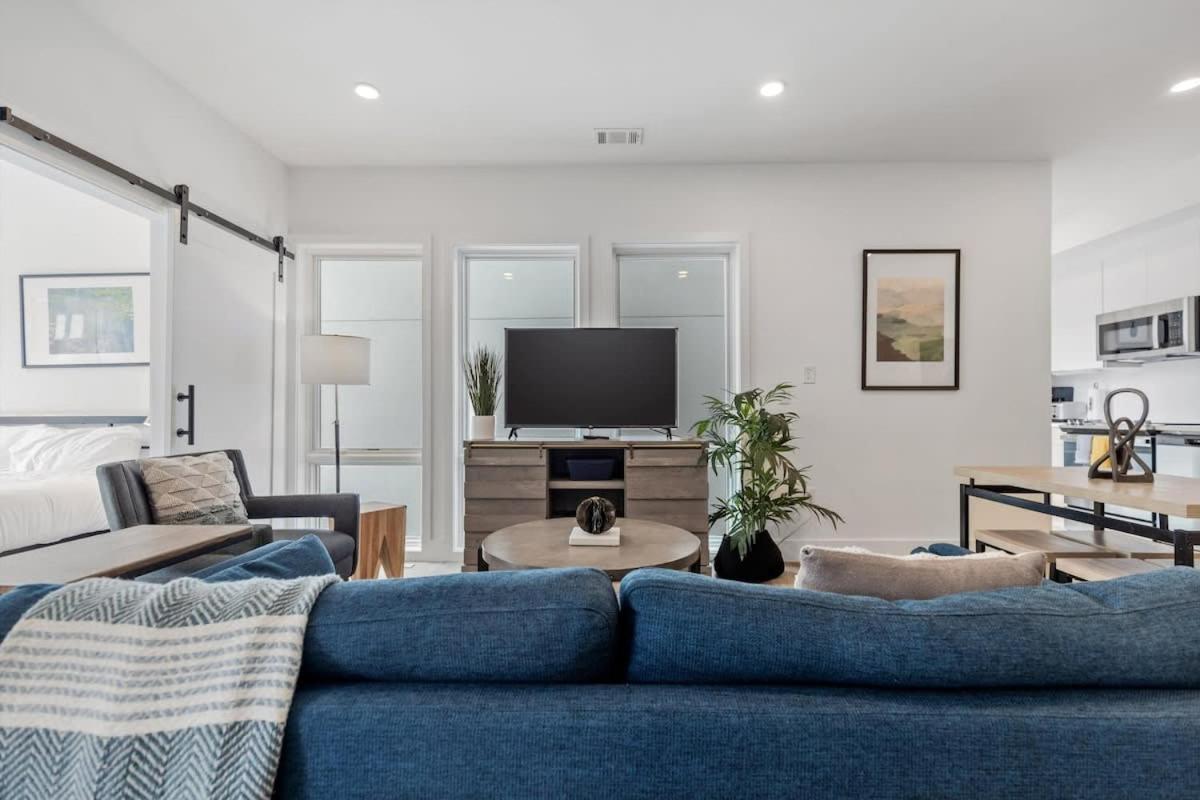 Noma Convenience 2-br Near Metro Union Market Apartment