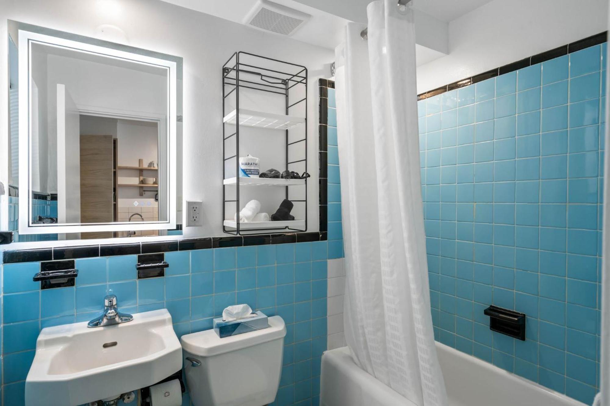 On 25th By Bca Furnished 04 D * Washington